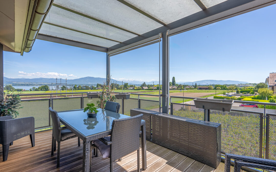 OFF MARKET ! Duplex d&rsquo;exception avec vue sur le lac