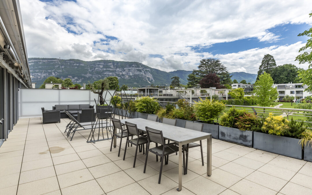 EXCEPTIONNEL DUPLEX DE PRESTIGE AU CŒUR D’UN PARC PRIVÉ